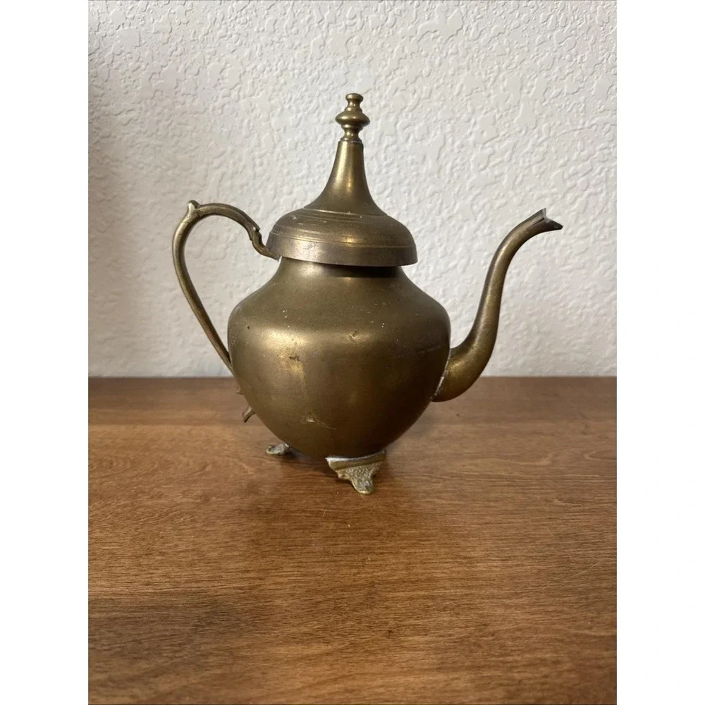 Vintage Cespedes Brass Kettle With Decorative Feet Cooper Wick Chile